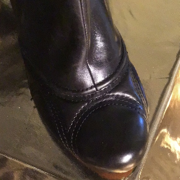 Max studio.com black leather booths NWOT - Picture 7 of 8